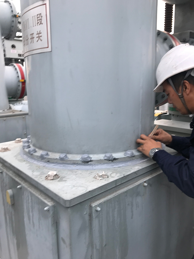 浙江宁波220kV霞客变电站GIS升高座法兰漏气项目